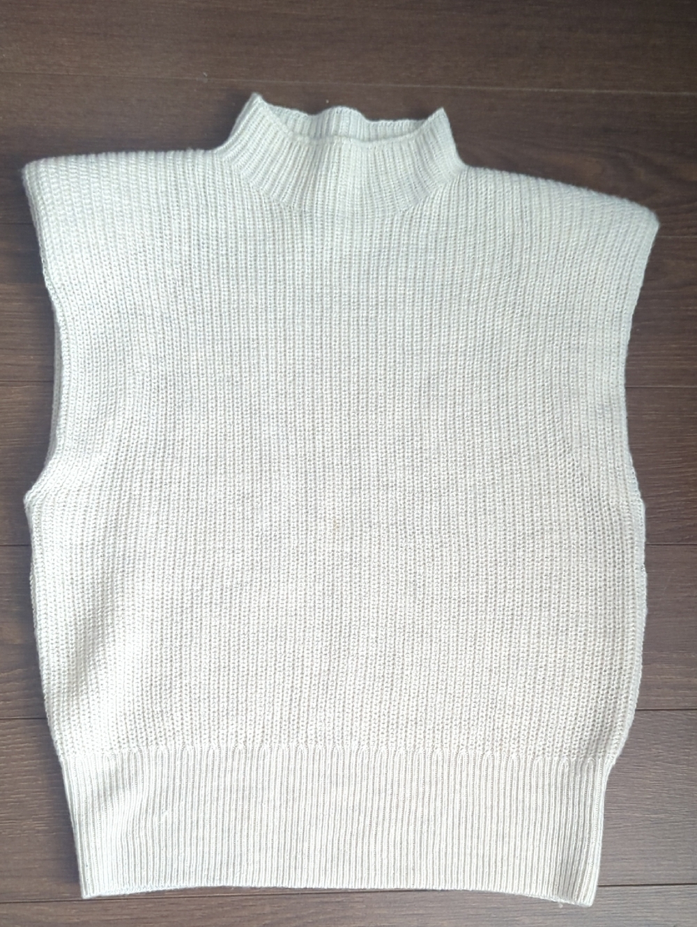 Babaton Hazlitt Cream Knit Sleeveless Mock Neck Sweater - Picture 4 of 10